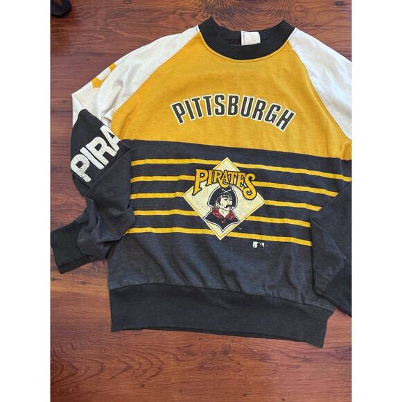 Vintage Pittsburgh Pirates Garan Long Sleeve Shirt Made in USA Kids 14-16 - Picture 1 of 10